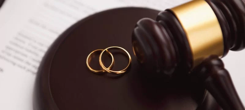 What Do Divorce Lawyers Do? A Complete Guide to Their Role and Responsibilities