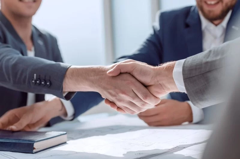 Essential Legal Tips for Selling a Business Successfully