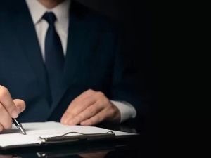 How Much Do Lawyers Make in Texas: A Detailed Salary Guide