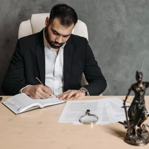 How Much Do Civil Lawyers Make? A Comprehensive Guide to Salaries in 2025