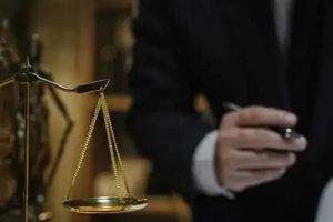 What Is the Major for Lawyers? Understanding the Best Pre-Law Paths