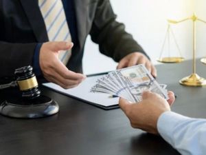 How Much Do Lawyers Take From a Settlement