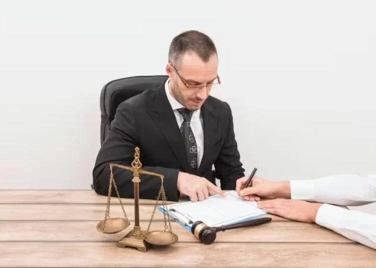 How Much Do Average Lawyers Make? An Insight Into Legal Salaries