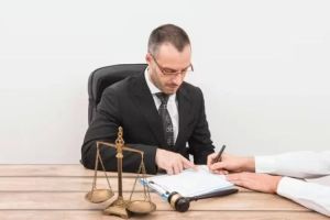 How Much Do Average Lawyers Make? An Insight Into Legal Salaries