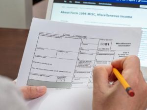 Do Lawyers Get 1099 Forms? Expert Insights on 1099-NEC and Tax Obligations