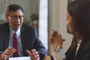 The Role of a Paralegal vs. a Lawyer: Understanding the Differences in Legal Roles