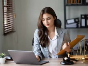 How Many Women Are Lawyers? An Insight into Gender Representation in Law