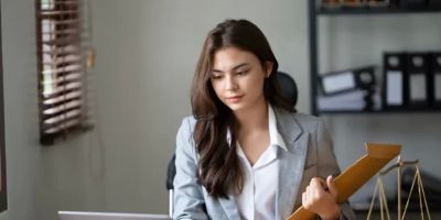 How Many Women Are Lawyers? An Insight into Gender Representation in Law