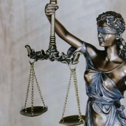 How Much Do Lawyers Make in a Month? Factors, Examples, and Career Insights